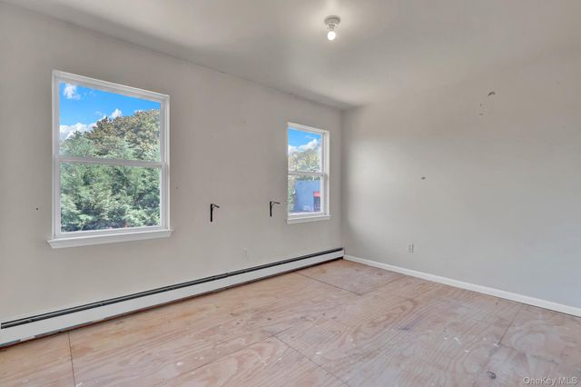 231 Columbus Boulevard, Amityville, NY 11701