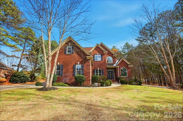 160 Arrow Point Lane, Davidson, NC 28036