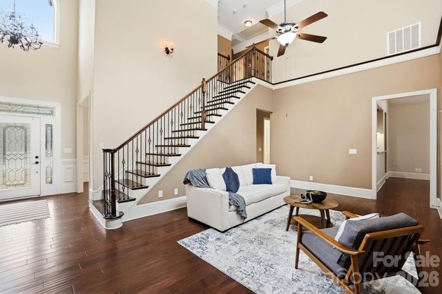 160 Arrow Point Lane, Davidson, NC 28036