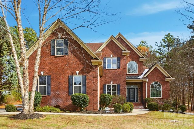 160 Arrow Point Lane, Davidson, NC 28036