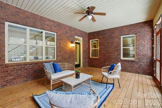 160 Arrow Point Lane, Davidson, NC 28036