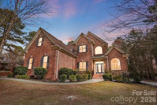 160 Arrow Point Lane, Davidson, NC 28036