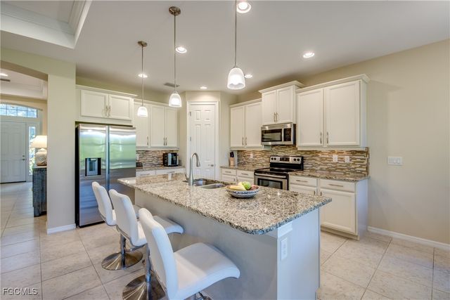 1457 Woodwind CT, Fort Myers, FL 33919