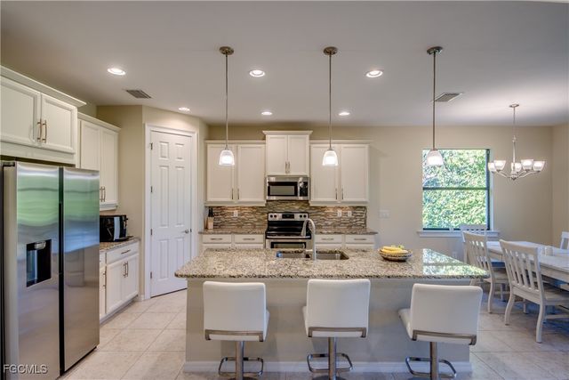 1457 Woodwind CT, Fort Myers, FL 33919