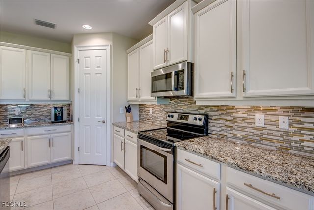 1457 Woodwind CT, Fort Myers, FL 33919