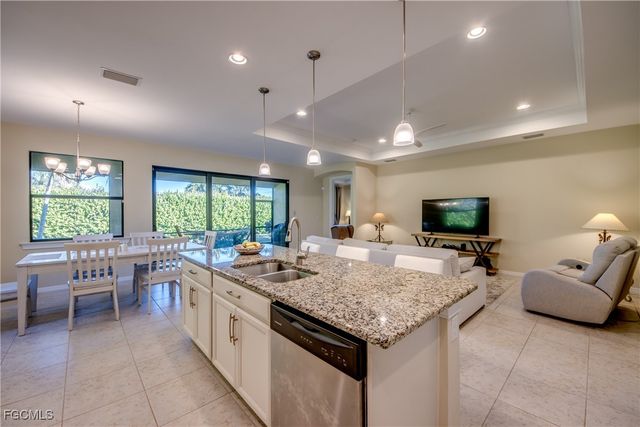 1457 Woodwind CT, Fort Myers, FL 33919