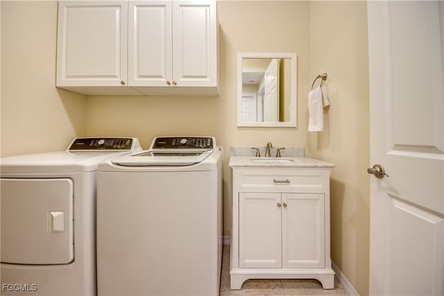 1457 Woodwind CT, Fort Myers, FL 33919