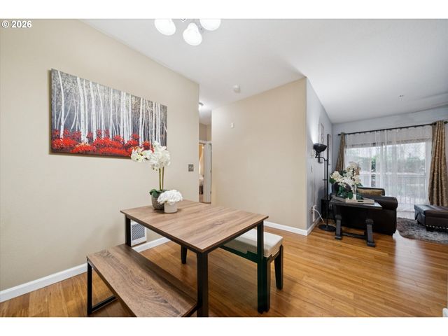 11830 Nw HOLLY SPRINGS Ln 206, Portland, OR 97229