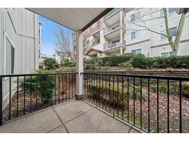 11830 Nw HOLLY SPRINGS Ln 206, Portland, OR 97229