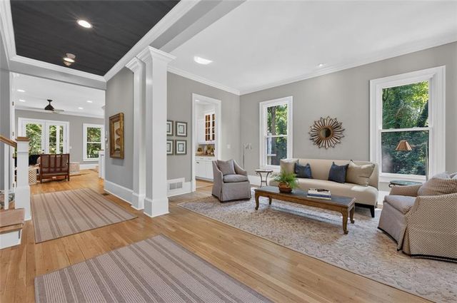 1875 Meredith Drive NW, Atlanta, GA 30318
