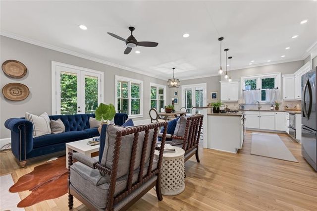 1875 Meredith Drive NW, Atlanta, GA 30318