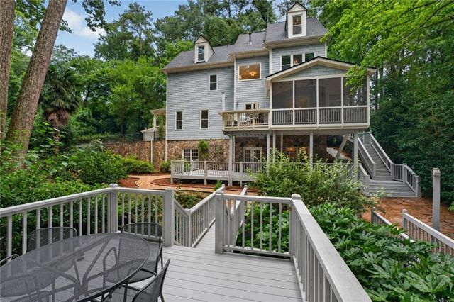 1875 Meredith Drive NW, Atlanta, GA 30318