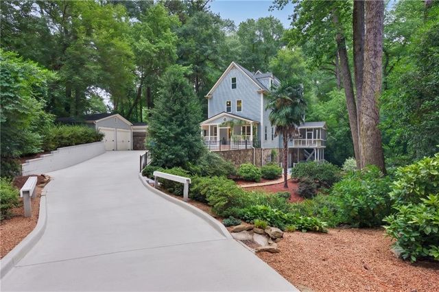 1875 Meredith Drive NW, Atlanta, GA 30318