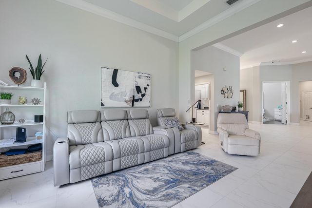 4377 SW 140th Avenue, Davie, FL 33330