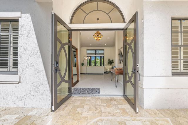 4377 SW 140th Avenue, Davie, FL 33330