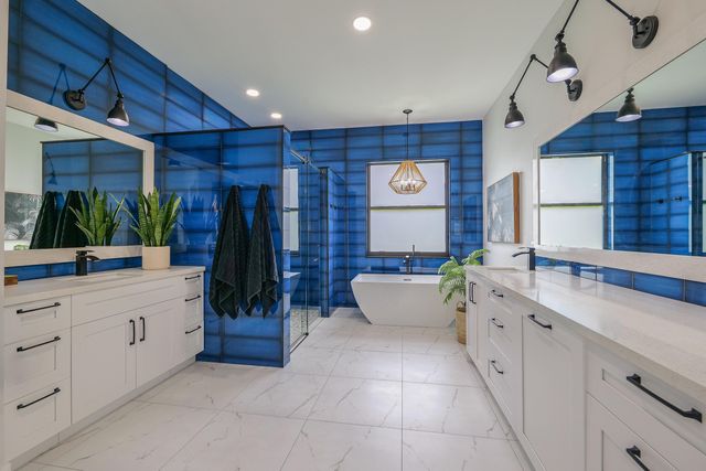 4377 SW 140th Avenue, Davie, FL 33330