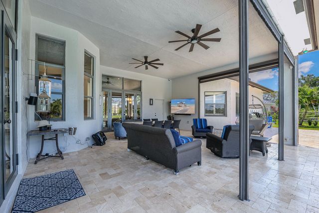 4377 SW 140th Avenue, Davie, FL 33330