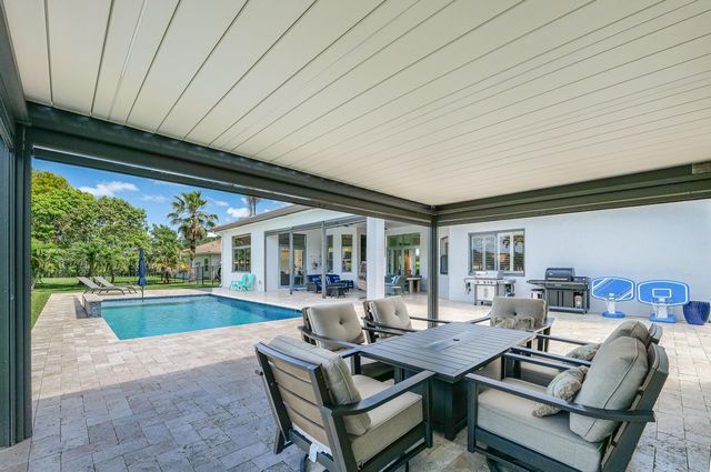 4377 SW 140th Avenue, Davie, FL 33330