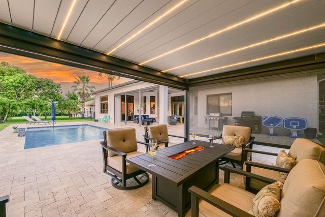 4377 SW 140th Avenue, Davie, FL 33330