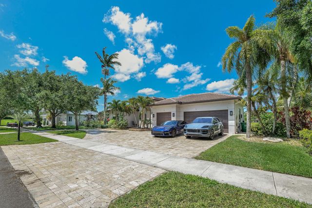 4377 SW 140th Avenue, Davie, FL 33330