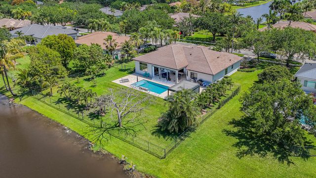 4377 SW 140th Avenue, Davie, FL 33330