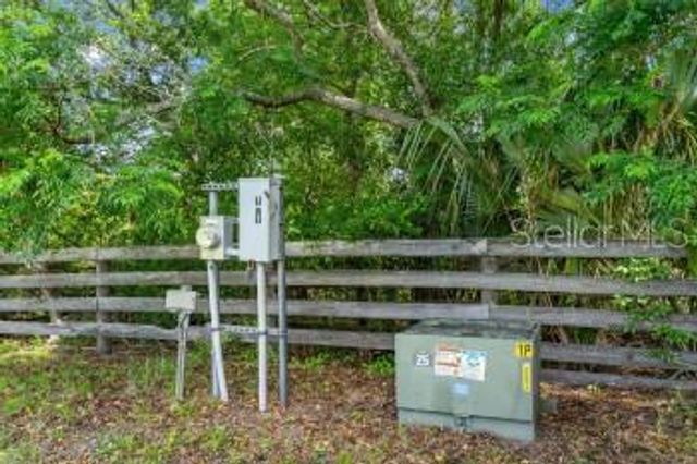 42415 BIG OAK ROAD, Altoona, FL 32702