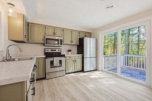 7 Village Way C, Norton, MA 02766