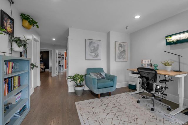 37 Carlton Avenue, Port Washington, NY 11050