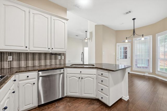 8501 Mustang Drive, Irving, TX 75063