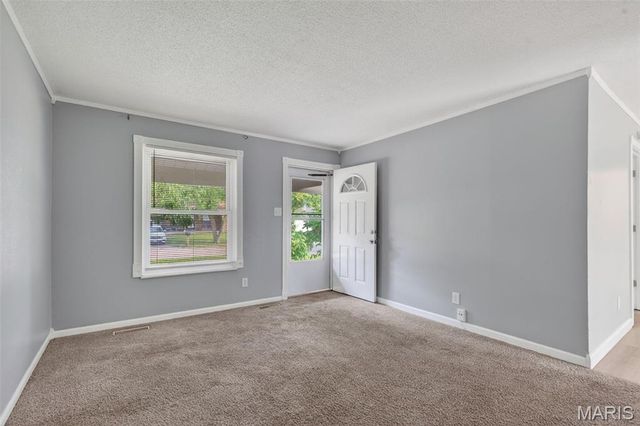 2105 Avon Drive, Unincorporated, MO 63033