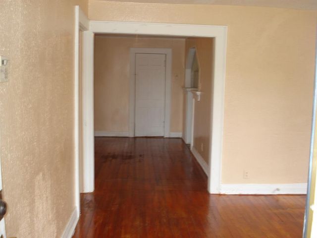 1225 N Page Avenue, Oklahoma City, OK 73117