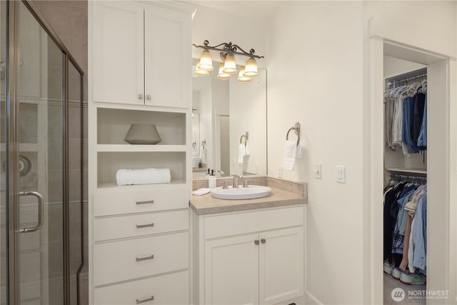 508 10th Avenue W, Kirkland, WA 98033