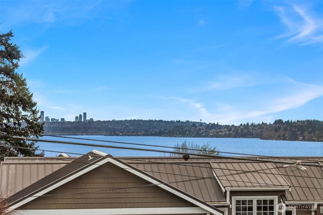 508 10th Avenue W, Kirkland, WA 98033