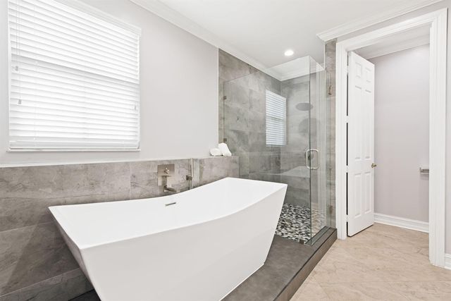 3235 NE 13th Street, Pompano Beach, FL 33062