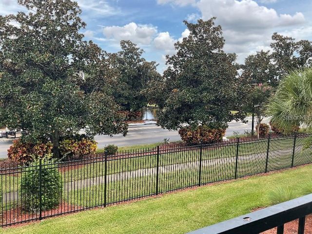 3701 CONROY ROAD 1822, Orlando, FL 32839