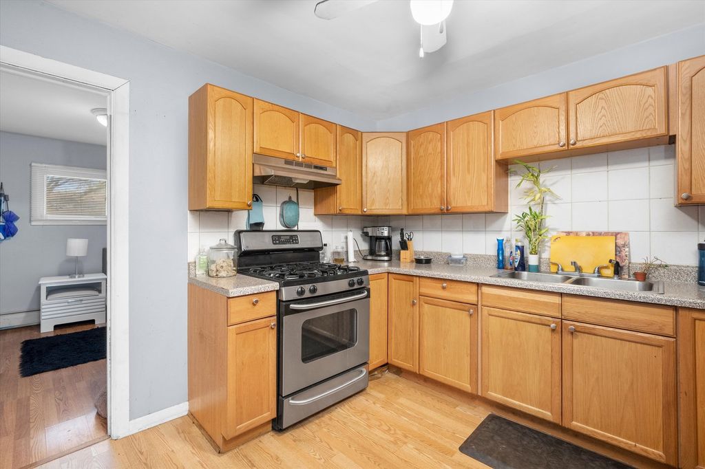 property-img