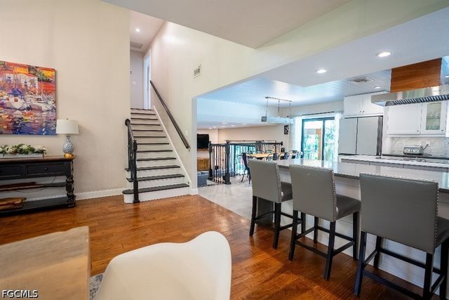6100 Dogwood WAY, Naples, FL 34116