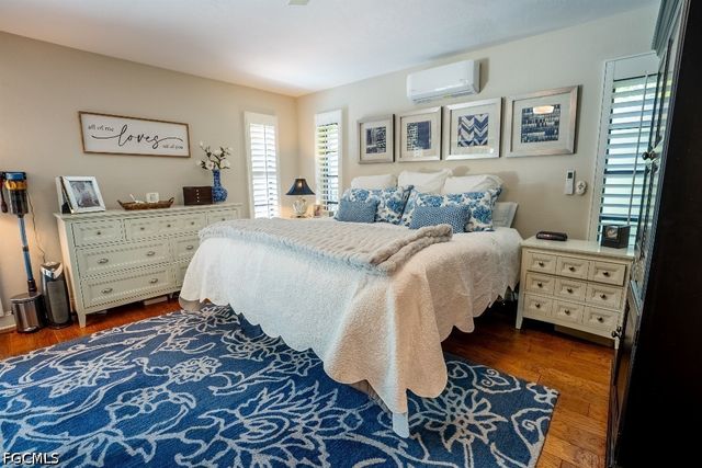 6100 Dogwood WAY, Naples, FL 34116