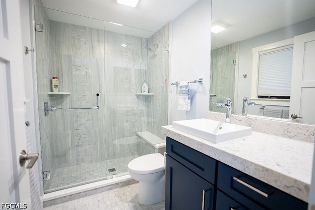 6100 Dogwood WAY, Naples, FL 34116