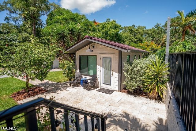6100 Dogwood WAY, Naples, FL 34116
