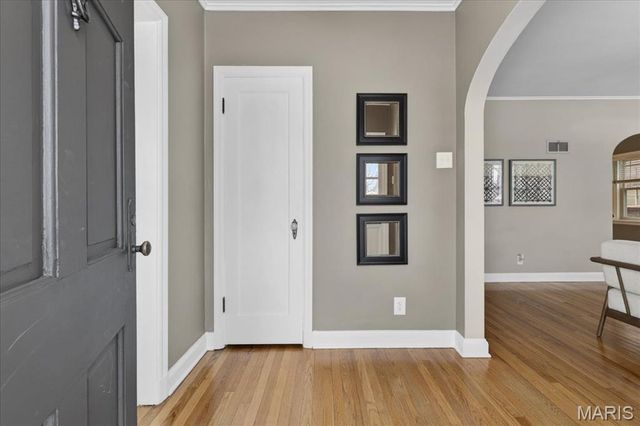 6758 Neosho Street, St Louis, MO 63109