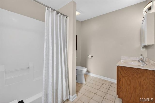 6758 Neosho Street, St Louis, MO 63109