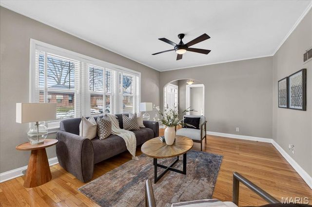 6758 Neosho Street, St Louis, MO 63109