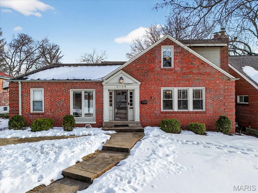 6758 Neosho Street, St Louis, MO 63109