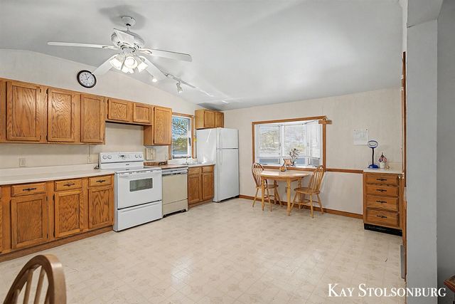 892 Palmer Drive, Middleville, MI 49333