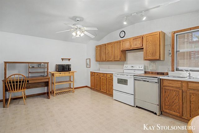 892 Palmer Drive, Middleville, MI 49333