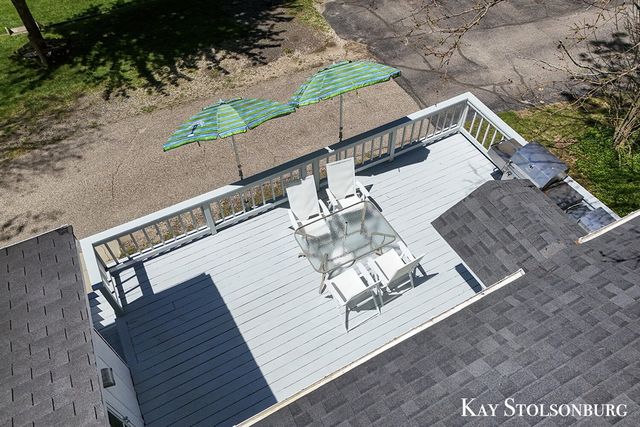 892 Palmer Drive, Middleville, MI 49333