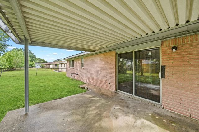 12903 Claygate Drive, Houston, TX 77047