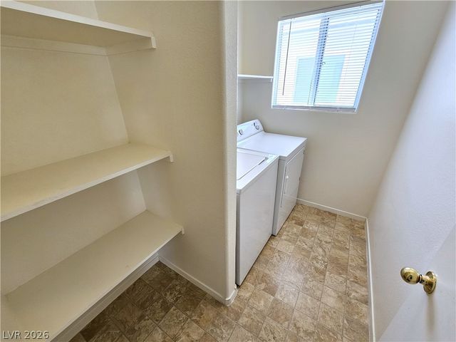 4824 Morning Splash Avenue, Las Vegas, NV 89131