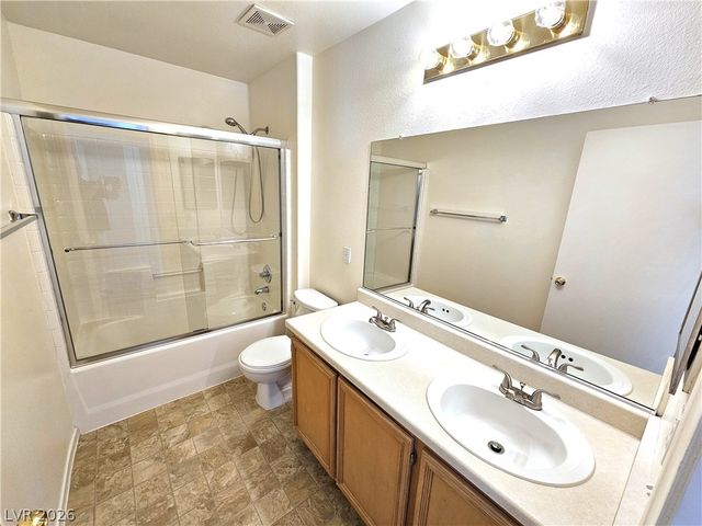 4824 Morning Splash Avenue, Las Vegas, NV 89131